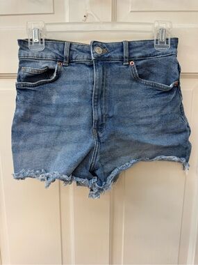 H&M Frayed High-Rise Blue Denim Shorts